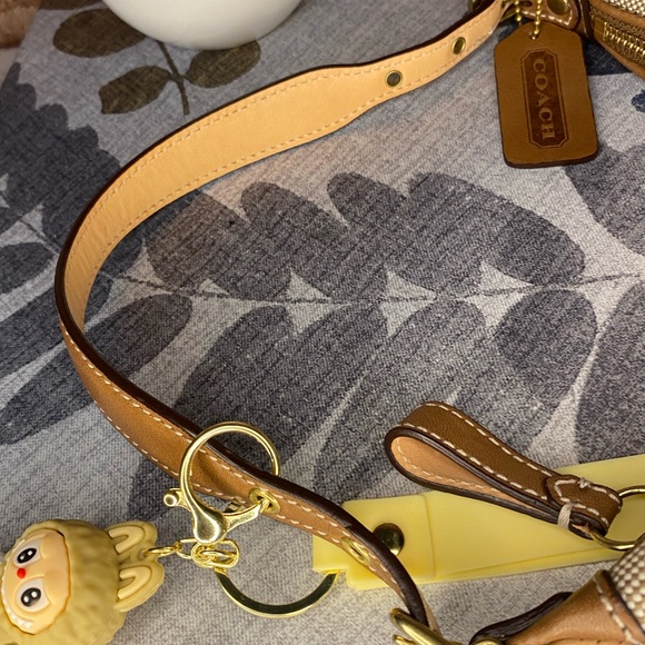 Coach  Tweed y2k hobo  M23-9553 - Picture 6 of 10